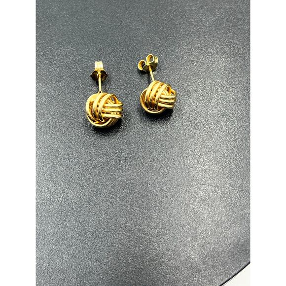 14k Yellow Gold Marked Love Knot 9mm Stud Intertwined Pierced Earrings 2.1 Grams - Picture 4 of 15